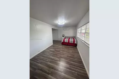 9828 NW 26th Ave, Miami, FL 33147 - Photo 25