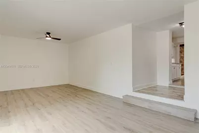 649 NW 24th Ave, Fort Lauderdale, FL 33311 - Photo 11
