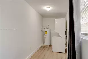 649 NW 24th Ave, Fort Lauderdale, FL 33311 - Photo 15
