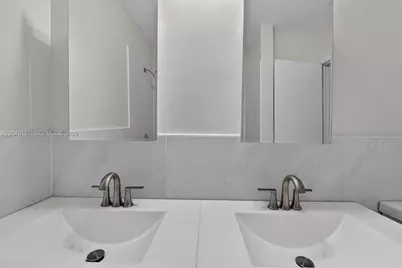 649 W Evanston Cir, Fort Lauderdale, FL 33312 - Photo 35