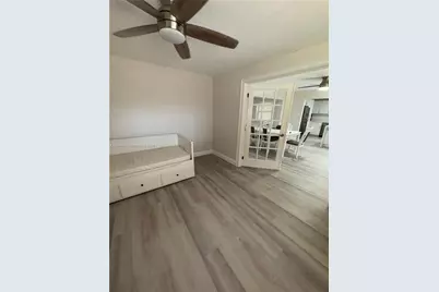 649 W Evanston Cir, Fort Lauderdale, FL 33312 - Photo 3