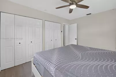 649 W Evanston Cir, Fort Lauderdale, FL 33312 - Photo 31