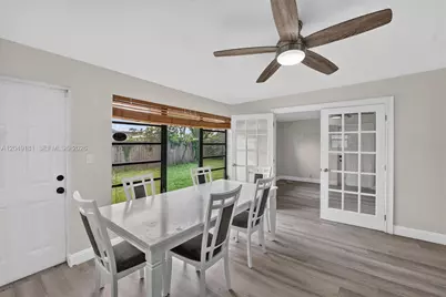 649 W Evanston Cir, Fort Lauderdale, FL 33312 - Photo 25