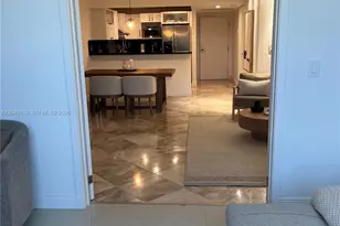 2301 Collins Ave, Miami Beach, FL 33139 - Photo 15