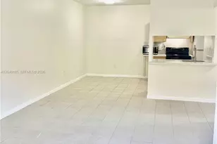 15699 SW 73rd Cir Terrace, Miami, FL 33193 - Photo 1