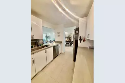 100 Bayview Dr #1906, Sunny Isles Beach, FL 33160 - Photo 9