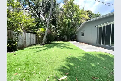 731 SW 14th Ave #1-4, Fort Lauderdale, FL 33312 - Photo 1