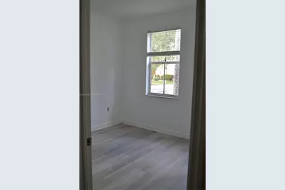 10770 SW 245th St, Homestead, FL 33032 - Photo 15