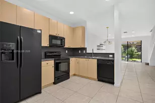 3969 Orange Tree Ln, Weston, FL 33332 - Photo 9