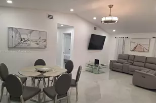 4440 SW 14th Pl, Cape Coral, FL 33914 - Photo 5