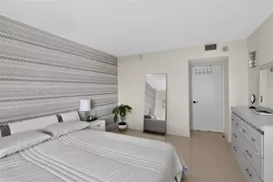 20505 E Country Club Dr, Aventura, FL 33180 - Photo 11