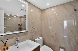 20505 E Country Club Dr, Aventura, FL 33180 - Photo 17