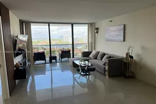 20505 E Country Club Dr, Aventura, FL 33180 - Photo 41