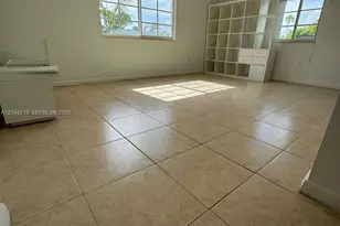 7130 Rue Versailles, Miami Beach, FL 33141 - Photo 3