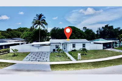 16201 NW 18th Pl, Miami Gardens, FL 33054 - Photo 3