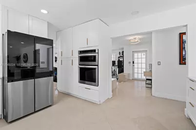 20235 Highland Lakes Blvd, Miami, FL 33179 - Photo 17