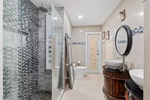 20235 Highland Lakes Blvd, Miami, FL 33179 - Photo 31