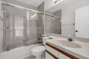 3454 Laurel Oaks Ln, Hollywood, FL 33021 - Photo 29