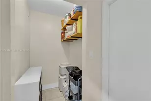 16740 Harbor Ct, Weston, FL 33326 - Photo 27
