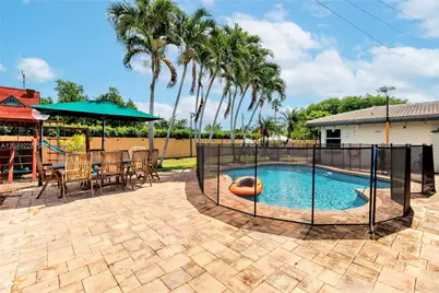16740 Harbor Ct, Weston, FL 33326 - Photo 31
