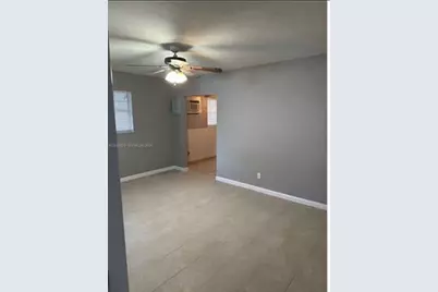 2736 NW 2nd St #2736, Pompano Beach, FL 33069 - Photo 5