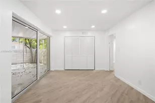 1701 NW 19th Ave, Miami, FL 33125 - Photo 27