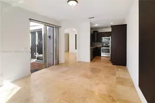 13212 NW 8th St, Pembroke Pines, FL 33028 - Photo 11