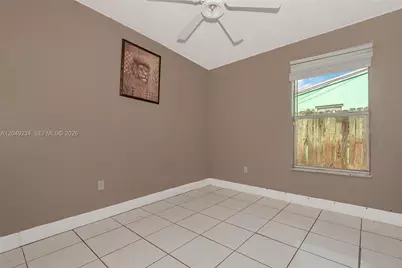 3260 NW 179th St, Miami Gardens, FL 33056 - Photo 11