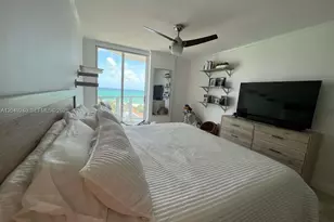 5900 Collins Ave, Miami Beach, FL 33140 - Photo 11