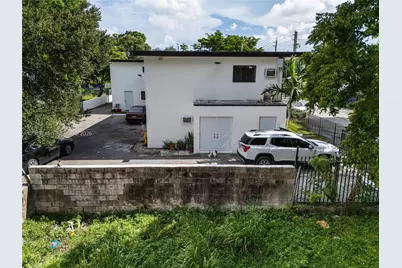131 NE 77th St, Miami, FL 33138 - Photo 43
