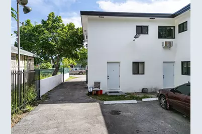 131 NE 77th St, Miami, FL 33138 - Photo 41