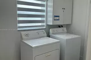 7824 Sunflower Dr, Margate, FL 33063 - Photo 19