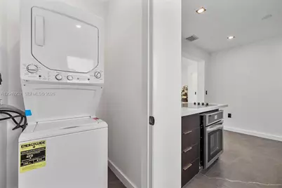 501 NW 46th St #0, Miami, FL 33127 - Photo 9