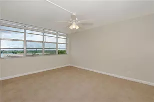 16710 NE 9th Ave, North Miami Beach, FL 33162 - Photo 13