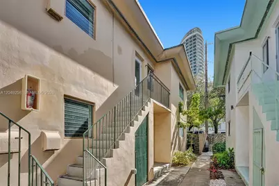 1430 16th St #1, Miami Beach, FL 33139 - Photo 3