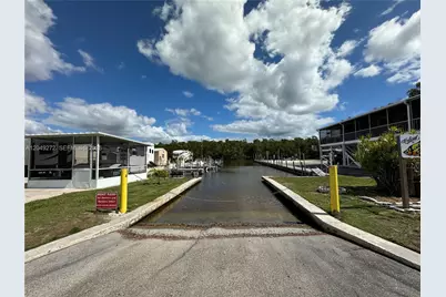 675 Copeland Ave S # 5, Everglades City, FL 34139 - Photo 17