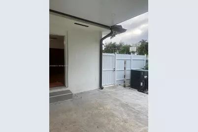 19301 SW 220th St #0, Miami, FL 33170 - Photo 11