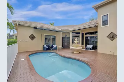 303 NW 119th Dr, Coral Springs, FL 33071 - Photo 7