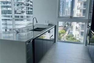 1080 Brickell Ave, Miami, FL 33131 - Photo 17