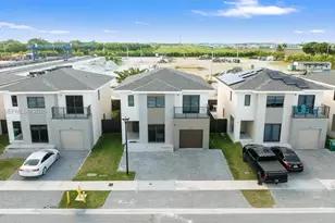 275 NW 13th Pl, Florida City, FL 33034 - Photo 7