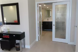 5701 Collins Ave, Miami Beach, FL 33140 - Photo 19