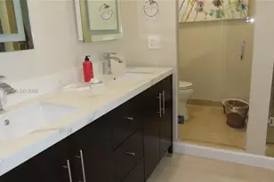 5701 Collins Ave, Miami Beach, FL 33140 - Photo 21
