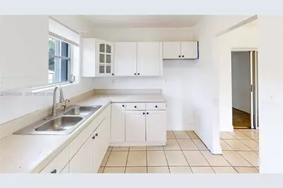15611 SW 296th St, Homestead, FL 33033 - Photo 17