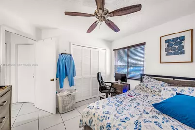 7256 W 34th Ln, Hialeah, FL 33018 - Photo 35