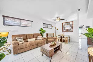 7256 W 34th Ln, Hialeah, FL 33018 - Photo 7