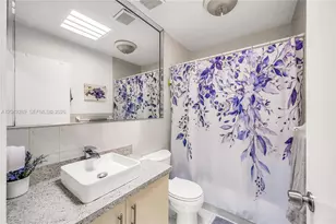 7256 W 34th Ln, Hialeah, FL 33018 - Photo 33