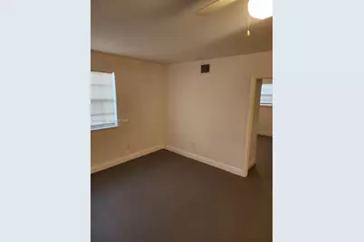 14240 NW 22nd Ave #3, Opa-Locka, FL 33054 - Photo 7