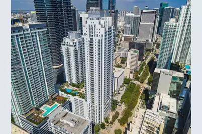 1060 Brickell Ave #1505, Miami, FL 33131 - Photo 5