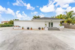 32106 SW 206th Ave, Homestead, FL 33030 - Photo 1