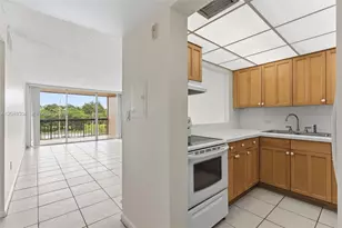 10425 SW 112th Ave, Miami, FL 33176 - Photo 1